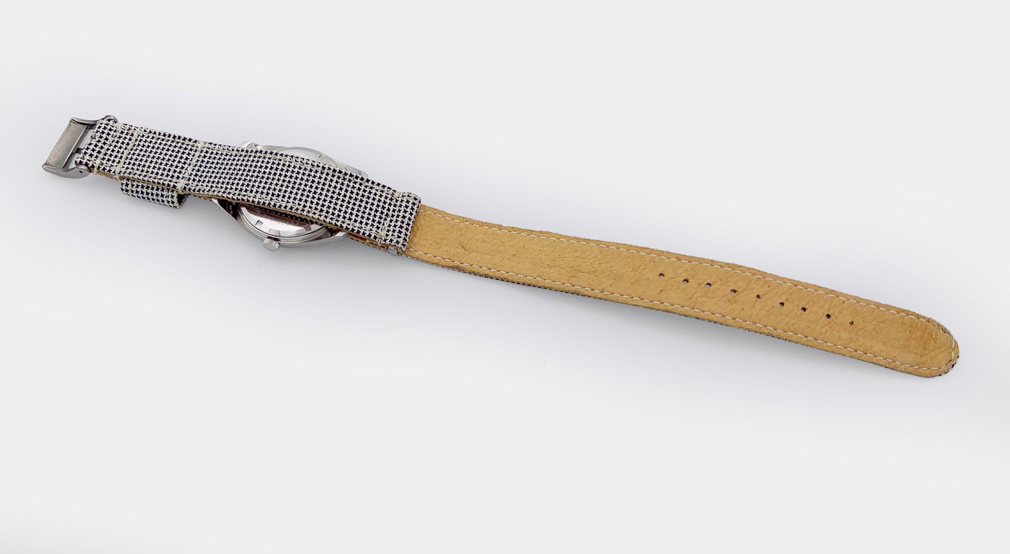 JULES JÜRGENSEN | Copenhagen | Dresswatch | Day-Date | Silver Sunburst Dial | 1970s