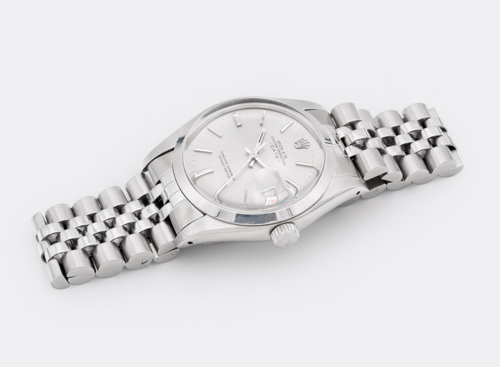 ROLEX | Jumbo Oyster Perpetual | Superlative Chronometer | 18K White Gold Sigma Dial | Collector Special - RED Date Oyster | Ref. 1500 | 1970s