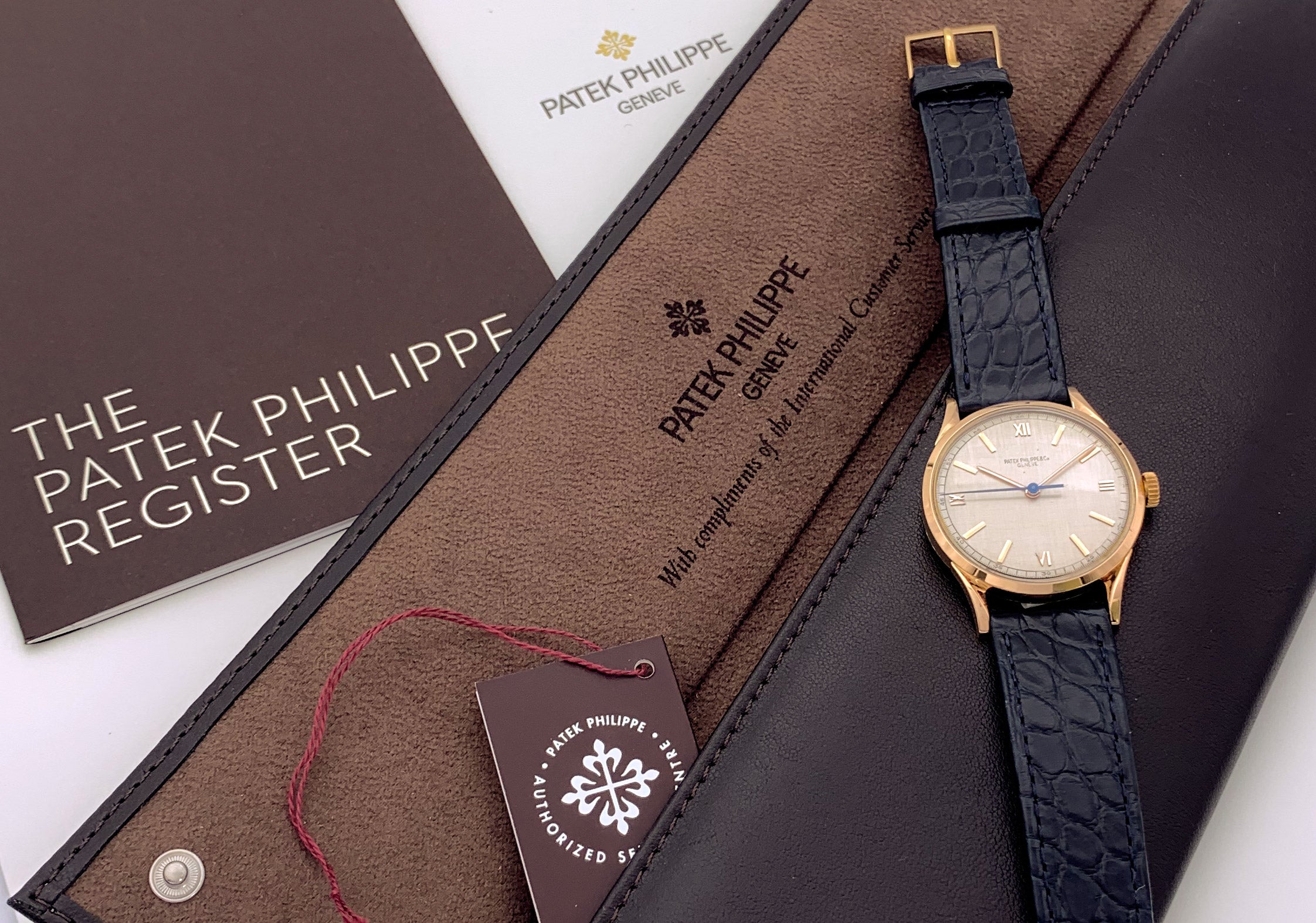 PATEK PHILIPPE | One-of-a-Kind | Jumbo Calatrava | Collector Set | 18K Red Gold | 1/5 Seconds Track | Blue Second | Ref. 1536 / 1526 | 1940s