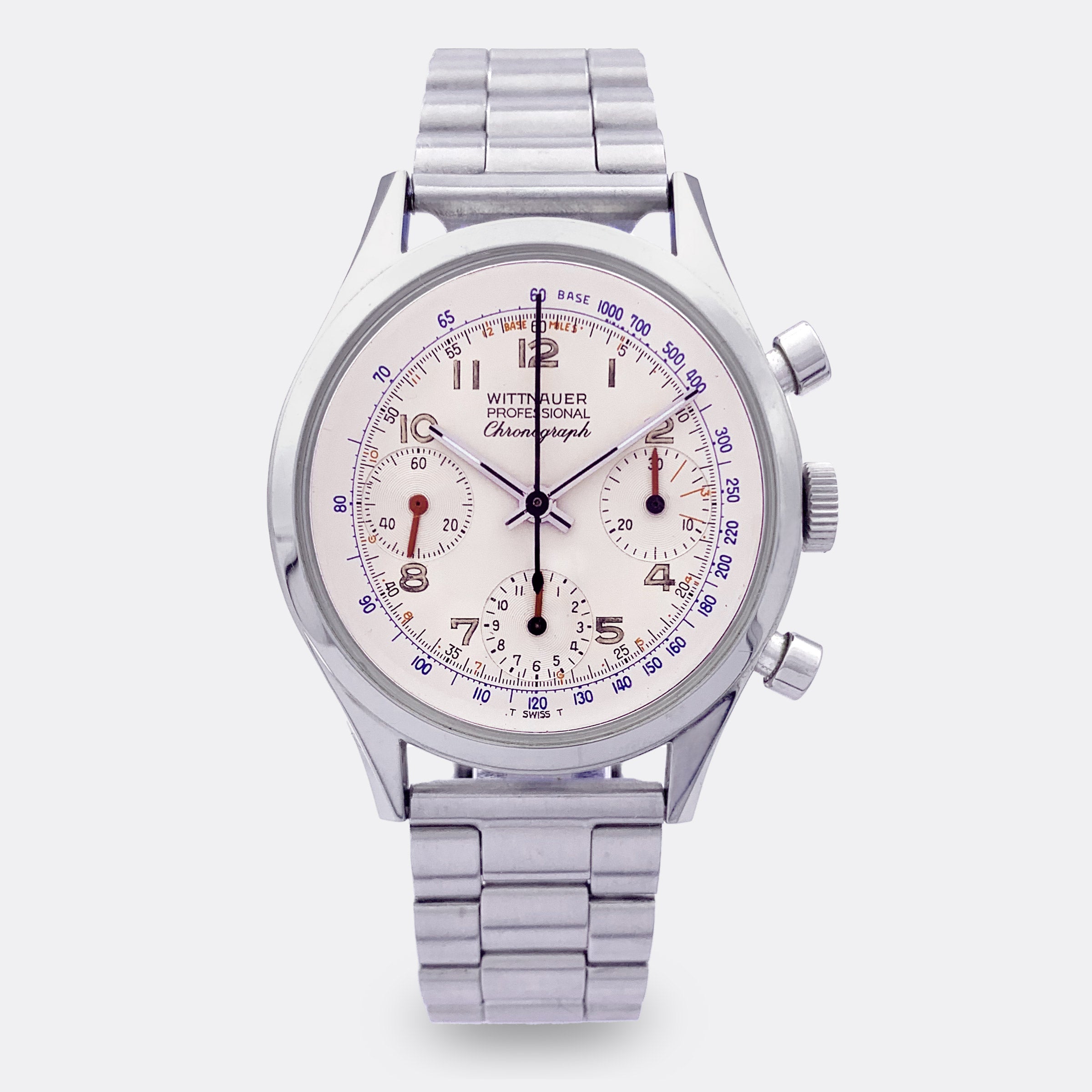 WITTNAUER | Chronograph | Black Second | Red Totalizers | Blue Outerscale | Ref. 235-T | 1960s